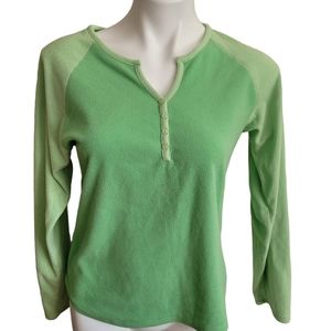 Axcess Women's Long Sleeve Fleece Top Size Small Two Shades Green V Neck